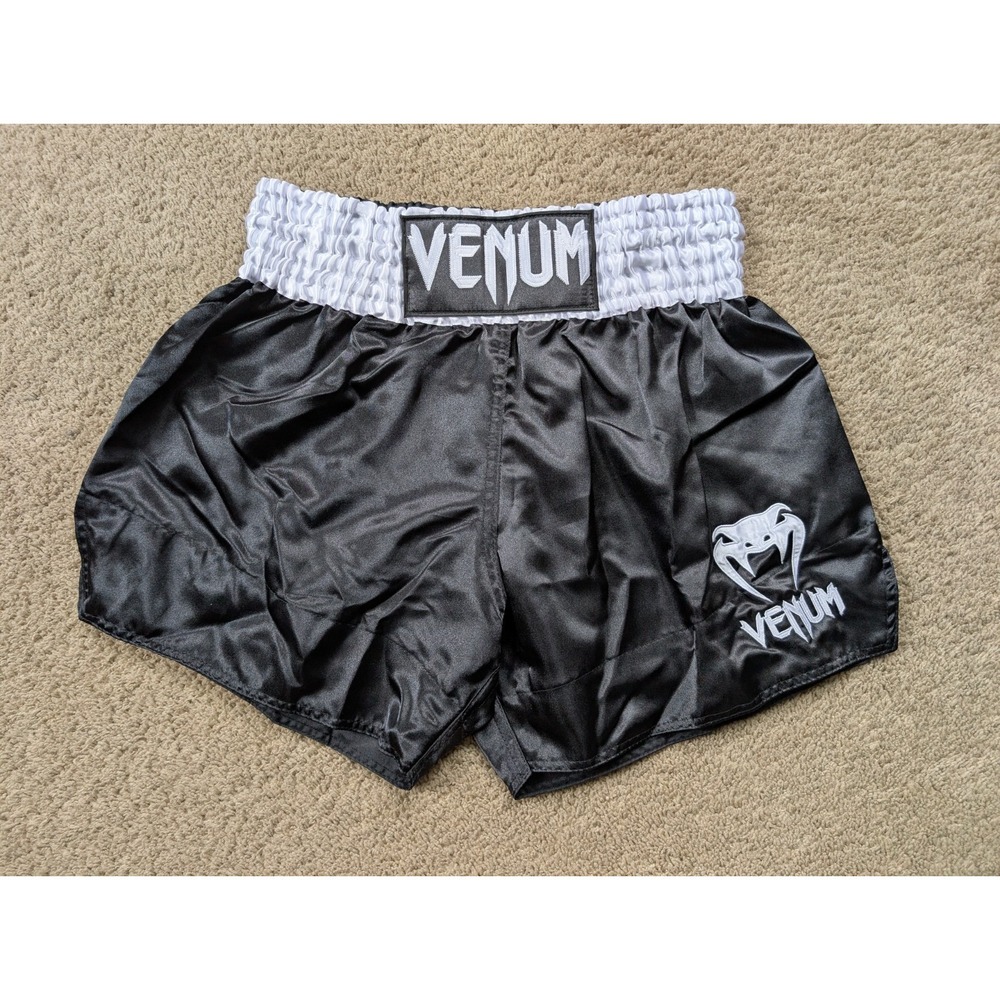 Venum Classic Muay Thai Shorts Mens XL Black White Boxing MMA